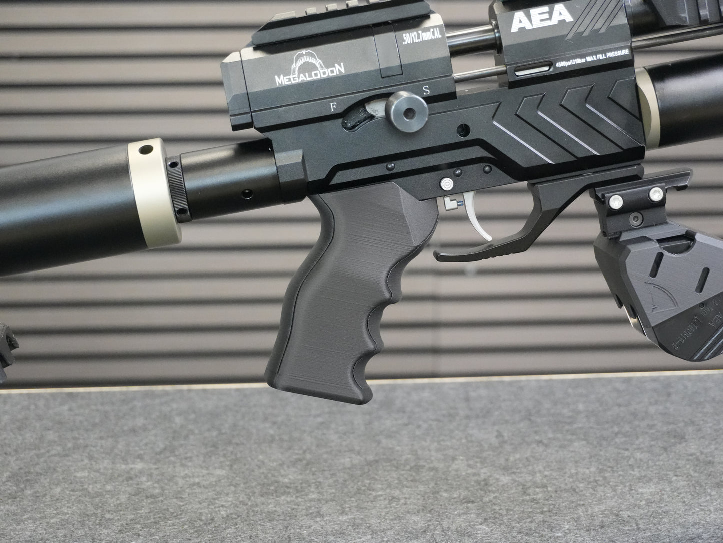 MEGAGrip – The new grip for the AEA Megalodon from UE3D